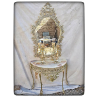 خرید، قیمت و مشخصات آینه کنسول برنزی با حاشیه گل و تاج دار مدل جدید، ارزان و با کیفیت _ چتر زندگی