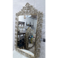 خرید، قیمت و مشخصات آینه کنسول مستطیل برنزی با حاشیه گل، ارزان و با کیفیت _ چتر زندگی