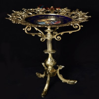 خرید، قیمت و مشخصات میوه خوری تک پایه سه شاخه بدنه برنجی و رنگ ثابت _ هنرظریف