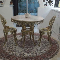 خرید آنلاین، ناهارخوری سلطنتی 2 نفره طلایی رنگ با قطر 90، جنس آلیاژ آلومنیوم آبکاری برنز با کارت گارانتی، زیر قیمت بازار | چترزندگی