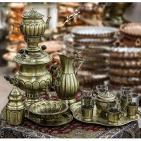 خرید آنلاین، سرویس سماور خطی لبه دار، از جنس برنج ٢.٥ لیتری زغالی آنتیک شده، شکیل و زیبا، زیر قیمت بازار | چترزندگی
