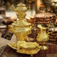 خرید آنلاین، سرویس سماور 3 لیتری برنجی قلمزنی، آبکاری شبه طلا و رنگ ثابت کوره ای، پر نقش و نگار، زیر قیمت بازار | چترزندگی