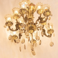 خرید، قیمت و مشخصات لوستر طرح کلاسیک با بدنه طلایی و رنگ ثابت، طراحی شاخه های بسیار زیبا _ هنرظریف
