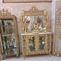 خرید،  قیمت و مشخصات آیینه کنسول گل سرخ با ساعت بزرگ و شمعدان، بسیار شیک و ماندگار زیر قیمت بازار، کیفیت عالی _ هنرظر