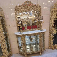 خرید، قیمت و مشخصات آینه کنسول برنجی، مدل گل سرخ، بسیار شیک و زیبا، با گارانتی 10 ساله، ورق ضخیم _ هنرظریف