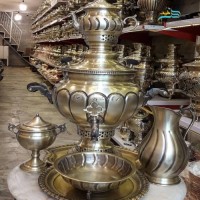 خرید آنلاین، سرویس سماور ٦ لیتری برنجی زغالی با طرح خطی، دسته شاخ ورق ضخیم، با کیفیت اعلاء، با قیمت مناسب | چترزندگی