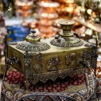 خرید آنلاین، منقل سماوری برنجی 2.5 لیتری، طرح قاجار، ارتفاع 35 سانت، آنتک کاری شده با کیفیت بالا، زیر قیمت بازار | چترزندگی