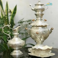 خرید آنلاین، سرویس سماور برنجی ٤ لیتری آبکاری نقره قلمزنی کریستالی شیک و ساده جدید، بدون تغییر رنگ، زیر قیمت بازار | چترزندگی