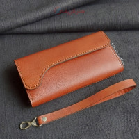خرید آنلاین، کیف پول و مدارک دستی دست دوز با چرم طبیعی گاوی دارای ظریفت 8 کارت بسیار کاربردی، زیر قیمت بازار | چترزندگی