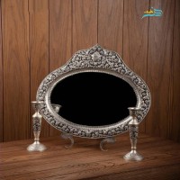 خرید آنلاین، سرویس آینه شمعدان نقش گل برجسته برنجی، قلمزنی ظریف و اعلاء، همراه با روکش نقره، با قیمتی مناسب | چترزندگی