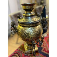 خرید آنلاین، سرویس سماور شش توپی دسته توری طرح قلم پایه مربع بزرگ، رنگ ثابت، ورق ضخیم، کیفیت درجه یک _ هنرظریف