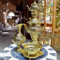 خرید، قیمت و مشخصات سرویس 5 تکه سماور قلمزنی زغالی آبکاری برنج زرد و سیاه قلم رنگ ثابت | چترزندگی